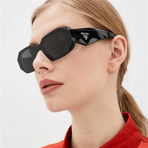 prada sonnenbrille pr 17ws 1ab5s0 black|Prada Symbole Rectangular Women's Sunglasses, .